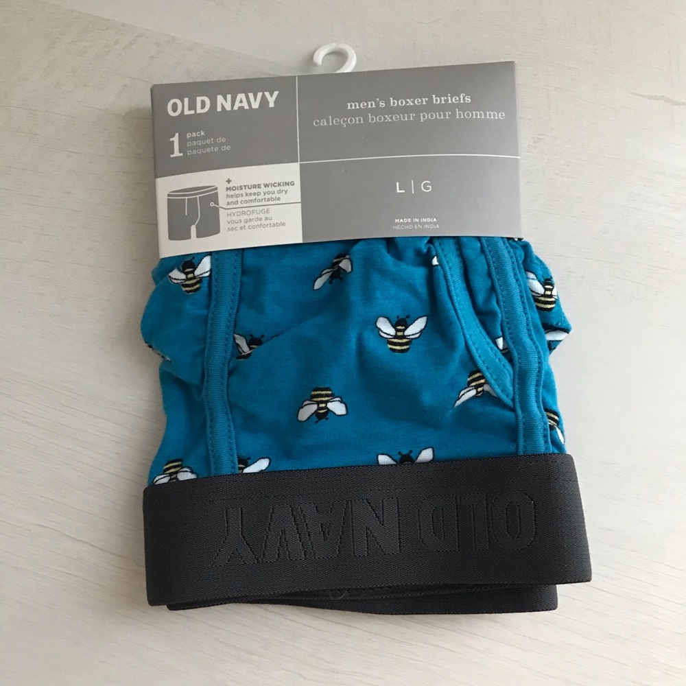 Old Navy L boxer briefs NWT bees